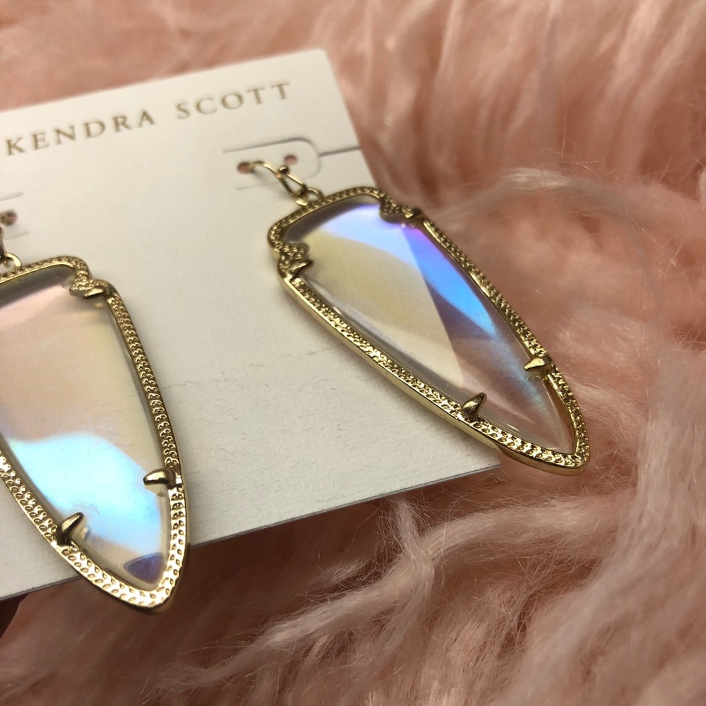 Sold. Rare Kendra Scott earnings - Picture 7 of 8